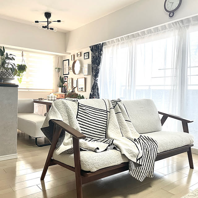 Lounge,ファブリックアイテム,マンション暮らし,山口一郎,RoomClipの出逢いに感謝♡,ACTUS,植物のある暮らし,TEORI ZEROミラー manchanの部屋