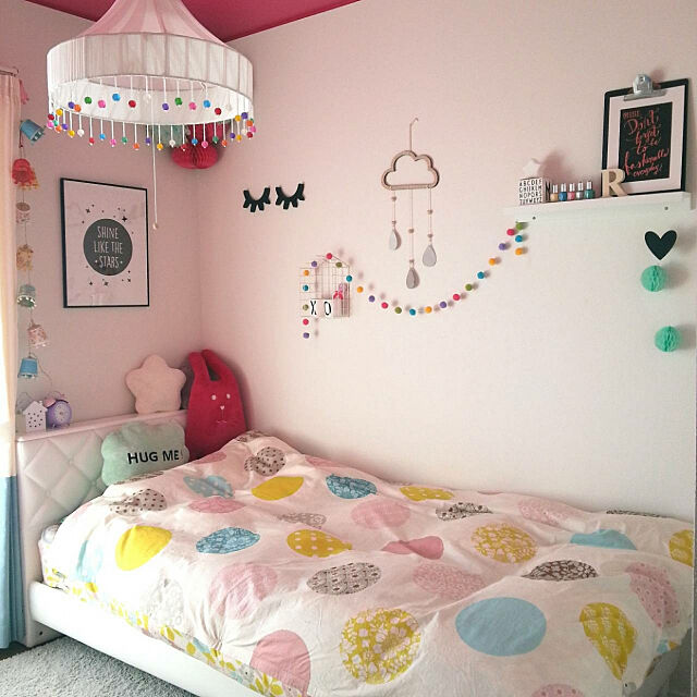 Bedroom,ベルメゾン,ポスター,カラフル,ピンク,女の子の部屋,北欧インテリア,flancflanc,子供部屋 Mayu..の部屋
