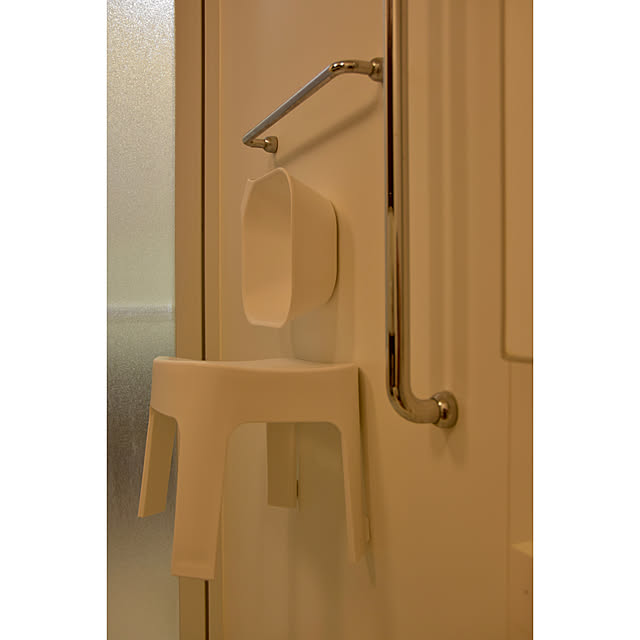 Bathroom,お風呂椅子,お風呂グッズ,お風呂掃除,マグネット収納,ヌメリ防止,ヌメリ対策,浮かせる収納,風呂おけ,風呂イス,山崎実業 tower,省エネ,インテリア,シンプル,シック,ナチュラルカラー,シンプルインテリア,シンプルデザイン,シックモダン,高コスパアイテム tkf-0705の部屋