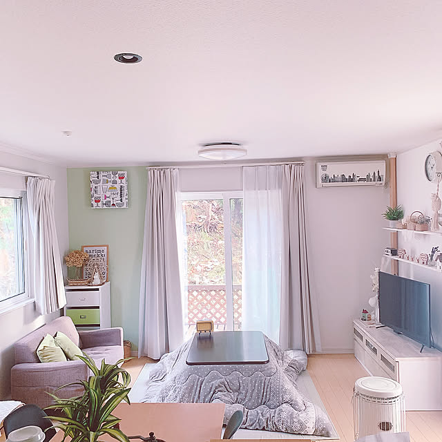 Overview,いつもいいねやコメありがとうございます♡,おひさしぶりです(*´ー｀*),みなさんの優しさに感謝❤️,クリスマス,ムーミン,ファブリックパネル,marimekko,イームズチェア,しまむら miemekkoの部屋