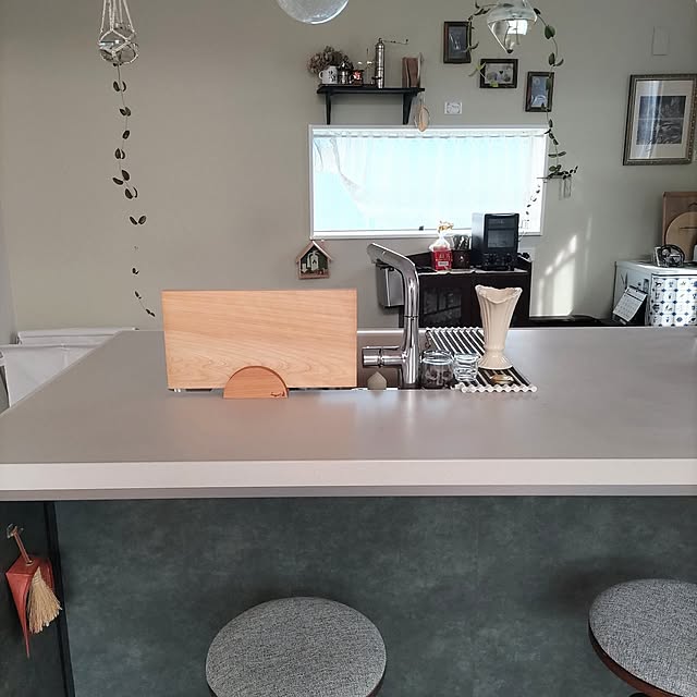 Kitchen,まな板スタンド,檜のまな板,シンクを隠す,カウンターキッチン,ペニンシュラキッチン,クリナップ ステディア Maroの部屋