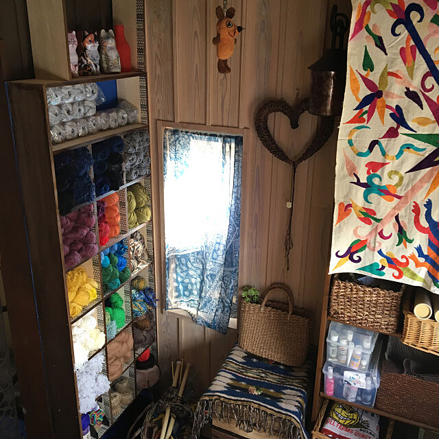 My Shelf,棚DIY,秋は無性に編みたくなります,毛糸収納棚,模様替え,ブー子が不気味 shigimiの部屋