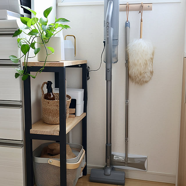 Lounge,コメントお気遣いなく♡,ひっかけ収納,棚DIY,整理収納,掃除グッズ,掃除道具収納,掃除道具,セット,ナチュラル,北欧,シンプルモダン,北欧雑貨,ナチュラルインテリア,収納スペース,シンプルナチュラル,ナチュラルモダン,北欧ナチュラル tomoccoの部屋