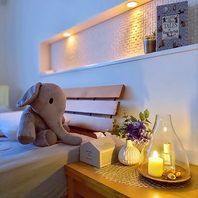 Bedroom,間接照明,エコカラット,紫陽花,アナベル,ライトアップ,LEDキャンドルライト,いつもいいねやコメありがとうございます♡,できる範囲で楽しみます♪,でんきを消して、スローな夜を。,SDGsの小さな取り組み,夏至のキャンドルナイト,ホーム画面を紫陽花で揃える,参加者募集中♪,ニッチのダウンライト Haの部屋