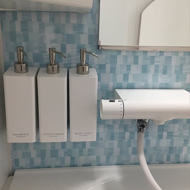 モザイクアクア,アライズ,夏のスペシャルクーポン,RoomClipショッピング,towerシリーズ,ディスペンサー　tower,LIXILのお風呂,Bathroom appledappleの部屋