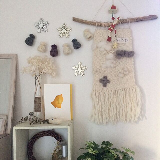 My Shelf,毛糸,ラップの芯,ガーランド手作り,ウィービング手作り,ハンドメイド knkの部屋