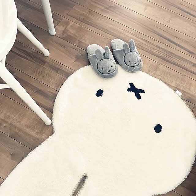 Bedroom,スタジオクリップ,ルームシューズ,無印良品,北欧,癒し,シンプルインテリア,ホワイトナチュラル,フォロワーさんありがとうございます,こどもと暮らす。,イベント参加,暮らしを整える,みてくれてありがとう(*ˊᵕˋ*)♡,ミッフィーちゃん,ミッフィー同好会 asasouの部屋