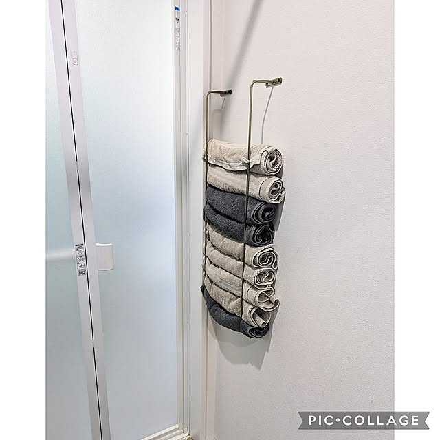 Bathroom,アイアンバー,カインズ,カインズホーム,アンティークゴールド,スチール,アイアン,タオル収納,タオル収納DIY,ニトリの中くらいのタオル,カインズ　アイアンバー,タオルホルダー,タオルホルダーDIY,2本で3000円くらい,狭い脱衣所,壁面収納,保存して頂きありがとうございます,アイアンバー75cm,スリムバスタオル,ニトリ　スリムバスタオル tomatopapaの部屋