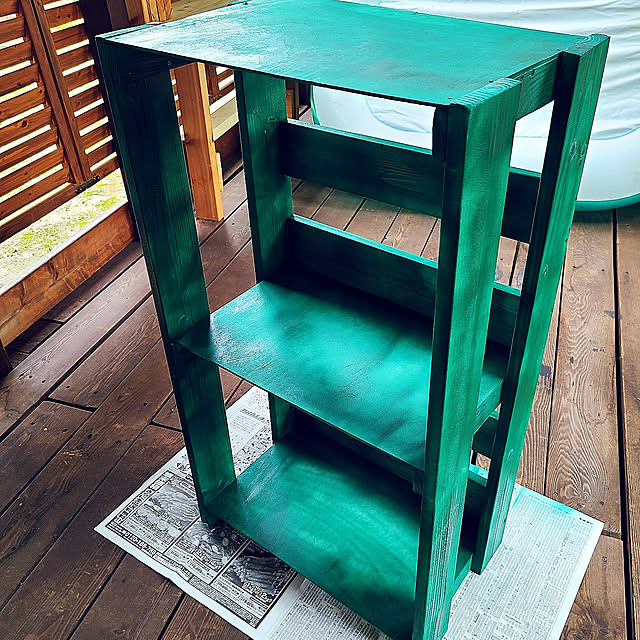 My Shelf,狭い家,動物が好き♡,築10年,ごちゃごちゃ,ウッドデッキ,ウッドデッキDIY,ウッドデッキのある暮らし,本棚,本棚DIY,たなDIY,緑色,夏休みの作品,カメラマークだらけ,ビニールプール,ルーバー,ルーバーラティス,緑色好き lytteltonの部屋
