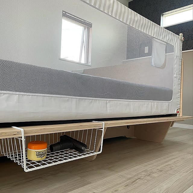 転落防止柵,ベッドフェンス,コアラベッドフレーム,布団用掃除ヘッド,3COINS,ベッドフレーム,子供のいる暮らし,ミニマルライフ,シンプル,ミニマル,ミニマリスト,もたない暮らし,Bedroom rererereinaの部屋