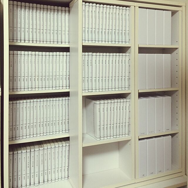 My Shelf,mon・o・tone,モノトーン,本棚 収納,本棚,コミックカバー,漫画収納,ホワイトインテリア myukkorinoの部屋