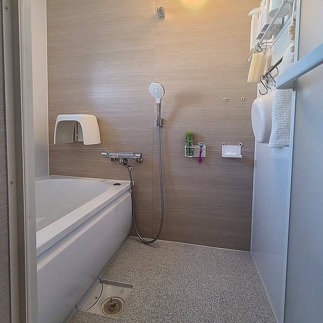 Bathroom,持たない暮らし,一人暮らし,団地,シンプル,いいね、フォローに感謝です✨,ナチュラル,TOTO,tower,浮かせる収納,リノベーション monの部屋