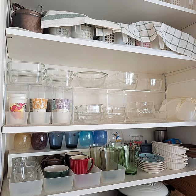 Kitchen,キッチン収納,無印良品,アクリル仕切棚,保存容器,保存容器収納,食器棚,食器,食器収納 yukoの部屋