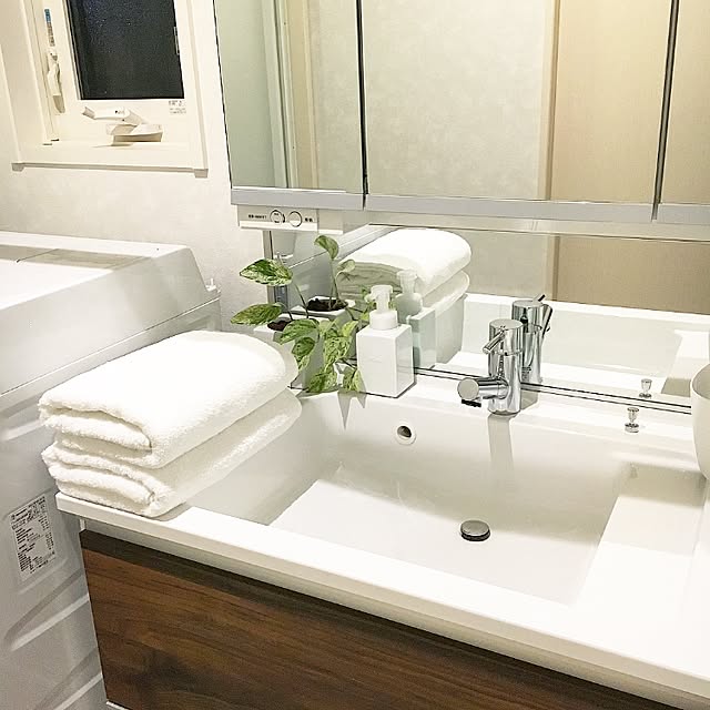 Bathroom,ウォールナット,洗濯機周り,洗濯機,洗面所,サンプリング,タオル,タオル収納,トゥシェ,Panasonic,パナソニック,無印良品,無印,ヒオリエ shioの部屋