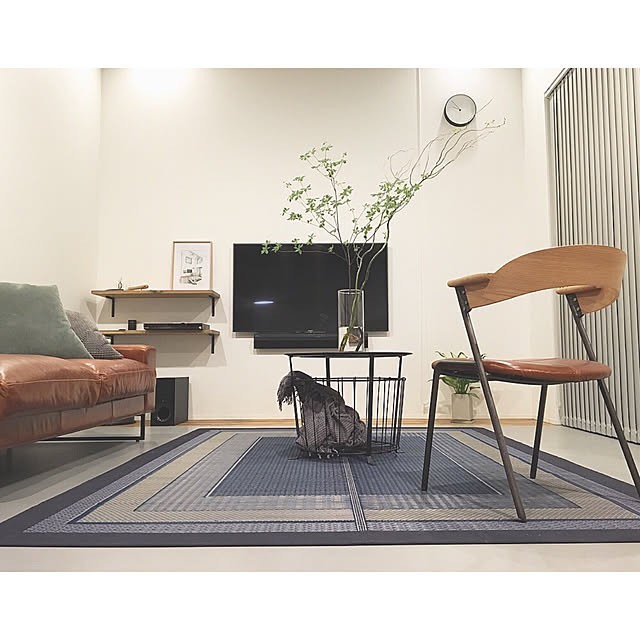 Lounge,イケヒコ,犬と暮らす家,カフェ風インテリア,モニター当選,いつもありがとうございます,RoomClip様に感謝,中庭のある家,シンプルインテリア,い草ラグ,グリーンのある暮らし,吹き抜けのある家,ポスター検討中,フラワーベース,ドゥーダンツツジ,ニトリ,IKEA,イケヒコ様に感謝 Noboの部屋