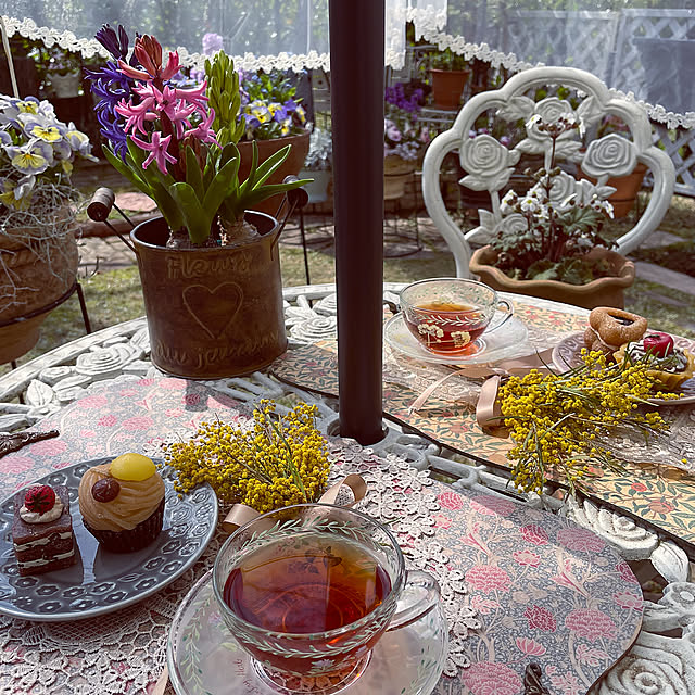 ウィリアムモリス柄ペーパー,100均アレンジ,ガーデニング雑貨,手作りが好き,雑貨アレンジ,雑貨好き♡,お家カフェ,seria,レース好き,フェイクスイーツ,Lounge yurikaの部屋