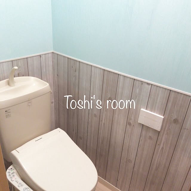 Bathroom,セリア 水性塗料,ミルクペイントスノーホワイト,リメイクシート,マリンインテリア,賃貸でも楽しく♪,海系,西海岸風,ダイソー,100均,DIY,賃貸,キャンドゥ,ブルーの壁,トイレに腰壁DIY☆,マステリメイク,トイレの壁 caotantanの部屋