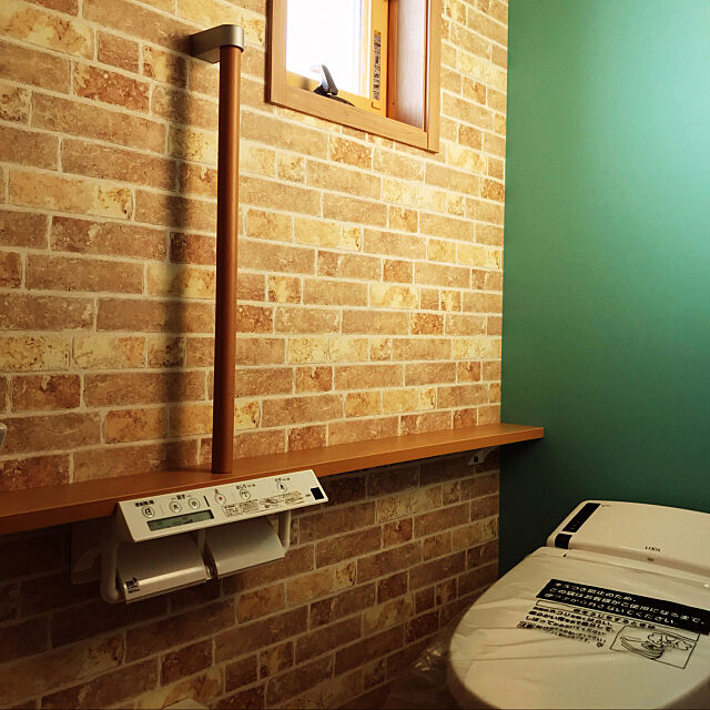 Bathroom,ベーシア,れんが壁紙,リクシル,北欧,サンゲツ壁紙 hiiroの部屋
