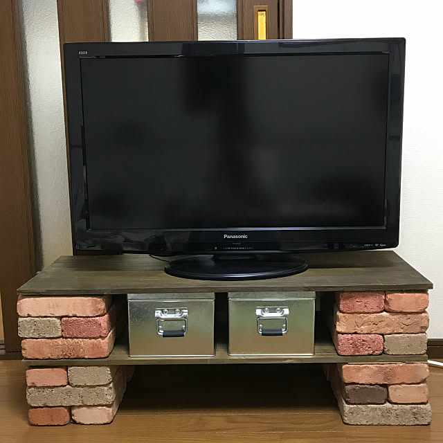 Lounge,1K,テレビ台,テレビ台DIY,レンガ,男前,アンティーク,カフェ風,一人暮らし,無印良品 nokisaの部屋