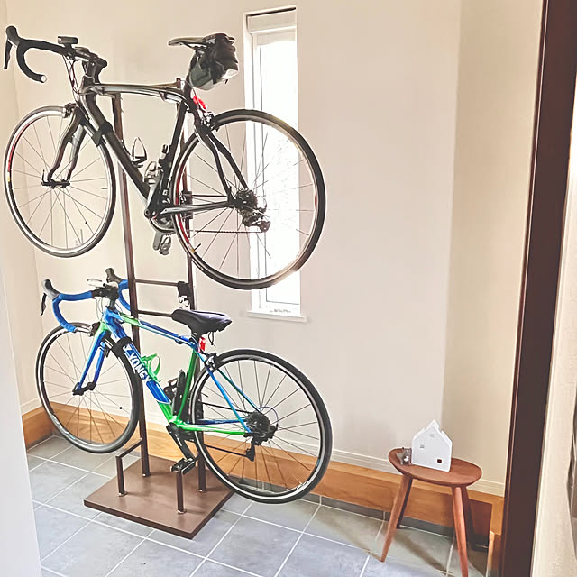 Entrance,キャンプ用品収納,キャンプ道具,アウトドア用品,ロードバイク スタンド,ロードバイクラック,ロードバイク,趣味,趣味を楽しむ,新生活,二人暮らし,中古住宅,暮らし,ふたりぐらし,二人暮らしのインテリア,築浅物件,アラフォー夫婦,築浅戸建て mikigumaの部屋