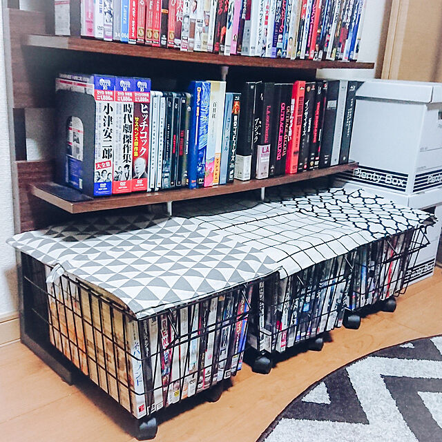 My Shelf,DVD収納,100均DIY,ワイヤーかご juomoの部屋