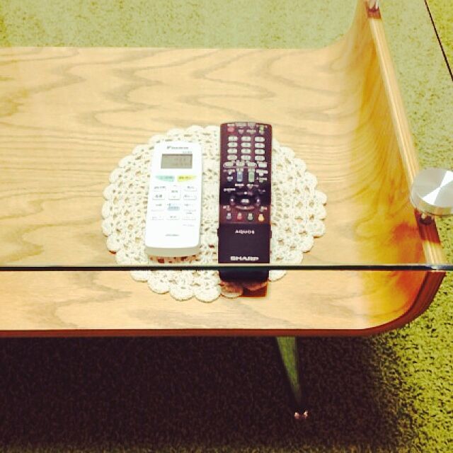 My Desk,一人暮らし,ガラステーブル,リモコン hagihagiの部屋