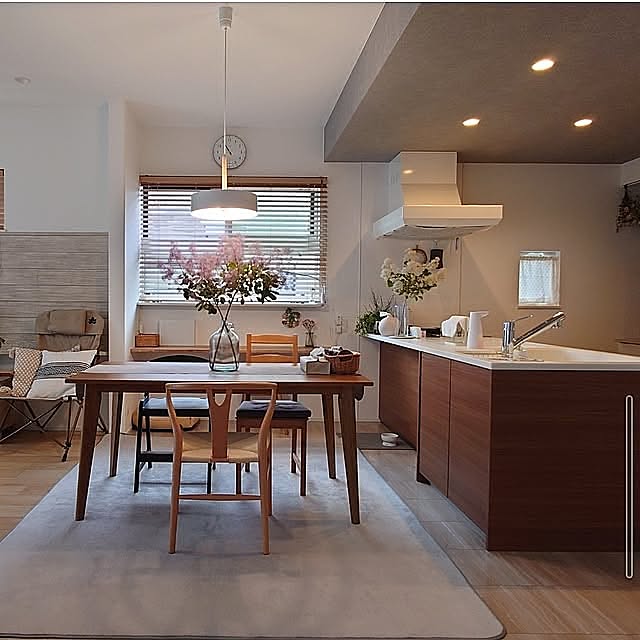 Overview,ミックスインテリア,ナチュラル,シンプル,建売住宅,いぬのいる暮らし,こどものいる暮らし,ドライフラワー,スモークツリー,unico,YKK ap窓,ウッドブラインド,壁に穴をあけたくない,天井高2700,北欧,モダン kouの部屋