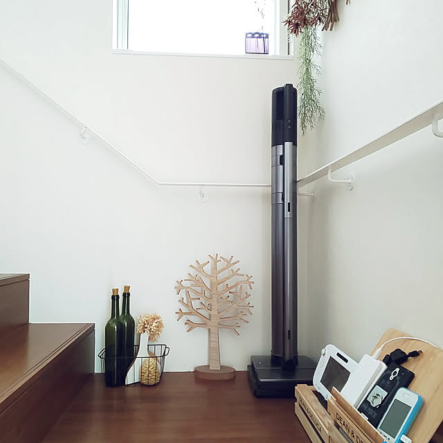 におい対策,空気清浄機,掃除機,充電ステーション,階段の踊り場,インスティック,三菱掃除機,Lounge,リビング階段 marutujiの部屋