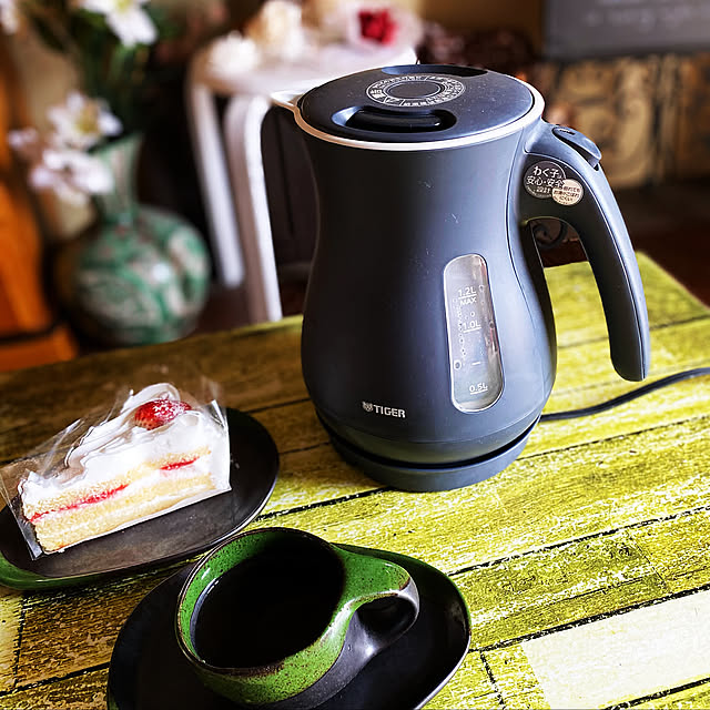 買ってよかったもの,団地,My Desk,わく子,タイガー電気ケトル,静かにお湯を沸かす,おやつタイム,お気に入り mamiの部屋