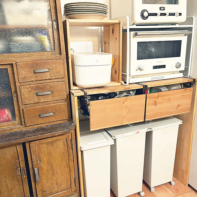 Kitchen,昭和の茶箪笥,カフェ風インテリア,小さなお家,建売住宅,端材 DIY,木のある暮らし,小さなお庭,こどもと暮らす,観葉植物のある暮らし,スッキリを目指して,無印良品 hirariの部屋