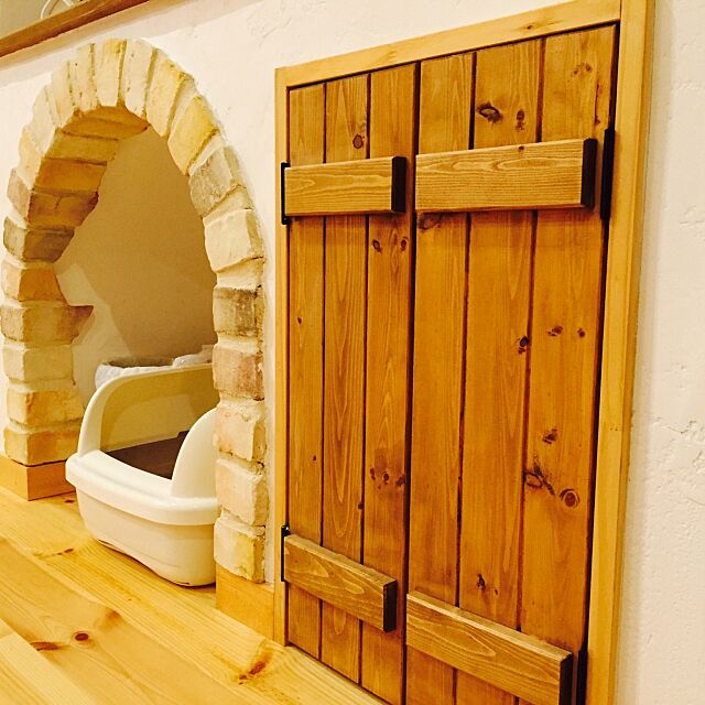 Bathroom,無垢材,収納,レンガ,猫トイレ marokichiの部屋