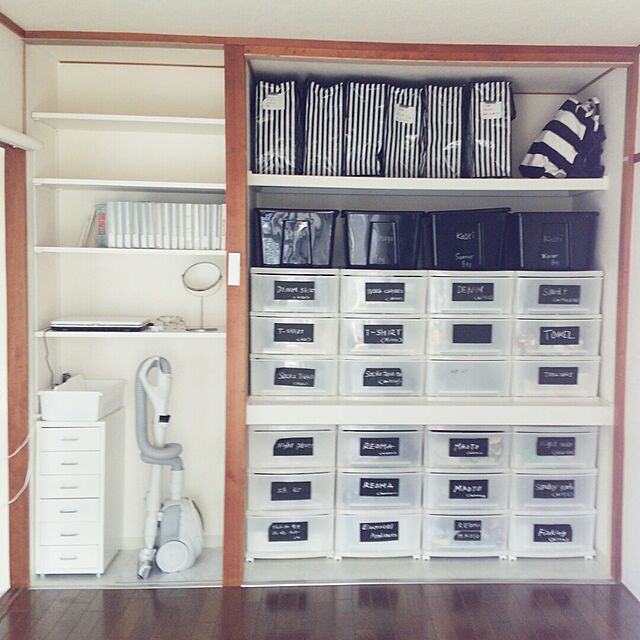 My Shelf,モノトーンに憧れて,シンプルにしたい,IKEA,ダイソー,無印良品のアルバム,押し入れ,Kaori39家の押し入れ Kaori39の部屋