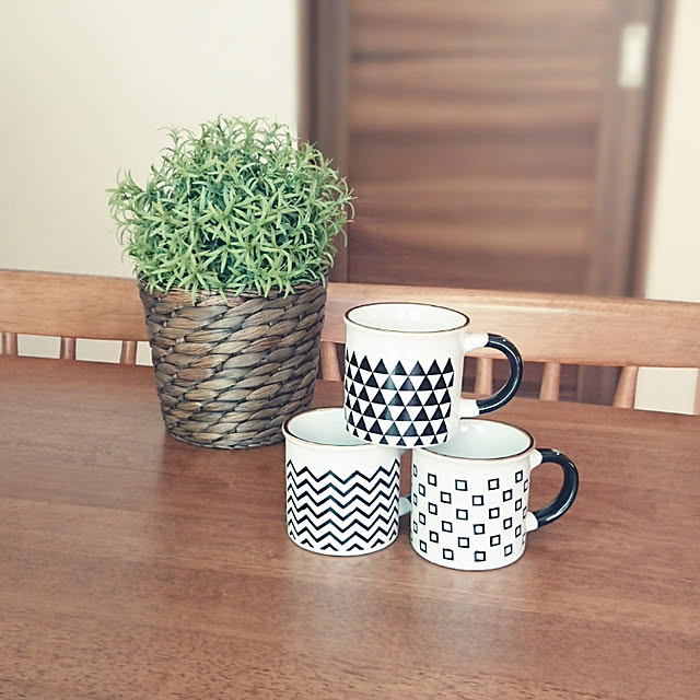 新商品買ったよ！,すっきり暮らしたい,いつもいいねありがとうございます♡,マグカップ,建売住宅,100均,セリア,seria,狭い家,実は激狭,IKEA,フェイクグリーン,セリア新商品,My Desk manamamの部屋
