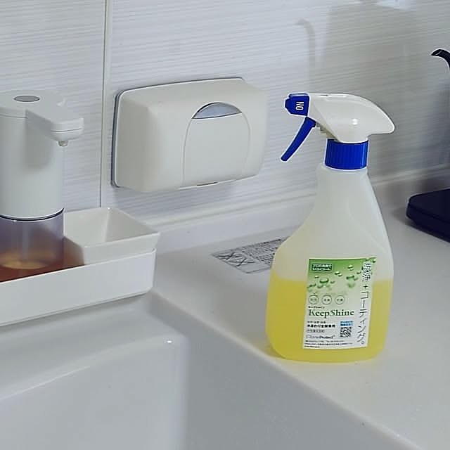 Kitchen,お掃除ルーティン,日用品,ホワイトインテリア,タカラスタンダード,ひとり暮らし,シンプルが好き,ホワイトキッチン,猫と暮らす,すっきり暮らす,おすすめアイテム,水回りコーティング,Keep Shine,ダイソー,ソープディスペンサー 電動,おうちをキレイに保つ習慣 nachiの部屋