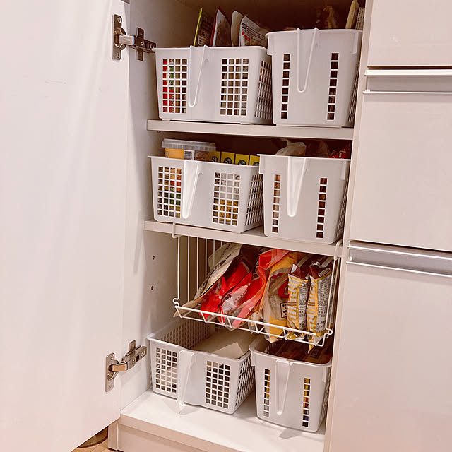レンジ台収納,ワイヤーバスケット,IKEA,取っ手付きバスケット,取っ手付きカゴ,ダイソー,食品ストック収納,100均,Kitchen,食料品収納,食料品ストック,環境にやさしいバスケット tytn812の部屋