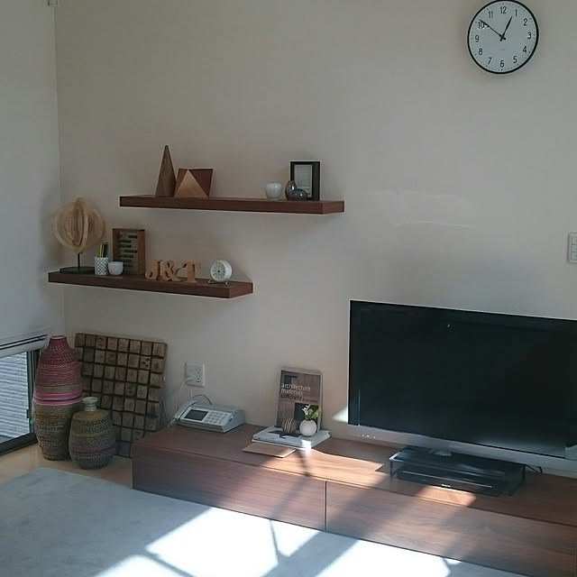 My Shelf,テレビ周り,テレビボード,ローボード,シェルフ,boconcept,アート,北欧インテリア,時計,モダン雑貨,デザイナーズ,ヤコブセン,アシンメトリー J.Kの部屋