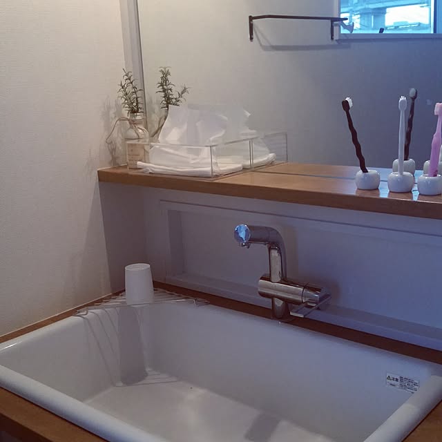 Bathroom,ニトリ,TOTO病院用流し,造作洗面台,KEYUCA,カクダイ,ダイソー,無印良品 pos.の部屋