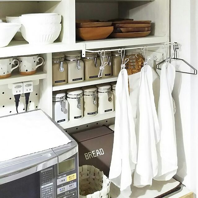 食器棚リメイク,無印良品,キャンドゥ,ダイソー,salut!,natural kitchen flannel.の部屋
