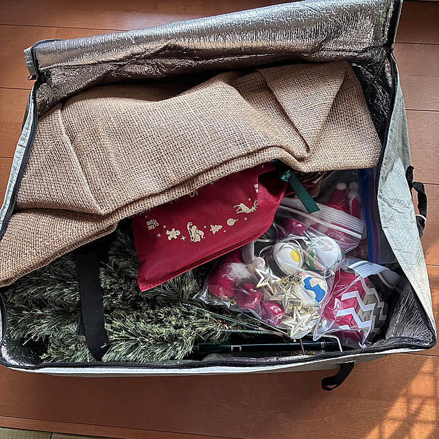 Lounge,100均,収納,リノベーション,マンション暮らし,いいねと、フォローの押し逃げすみません!,いいね!いつもありがとうございます♡,築古マンション,低予算リノベ,クリスマス sakiの部屋