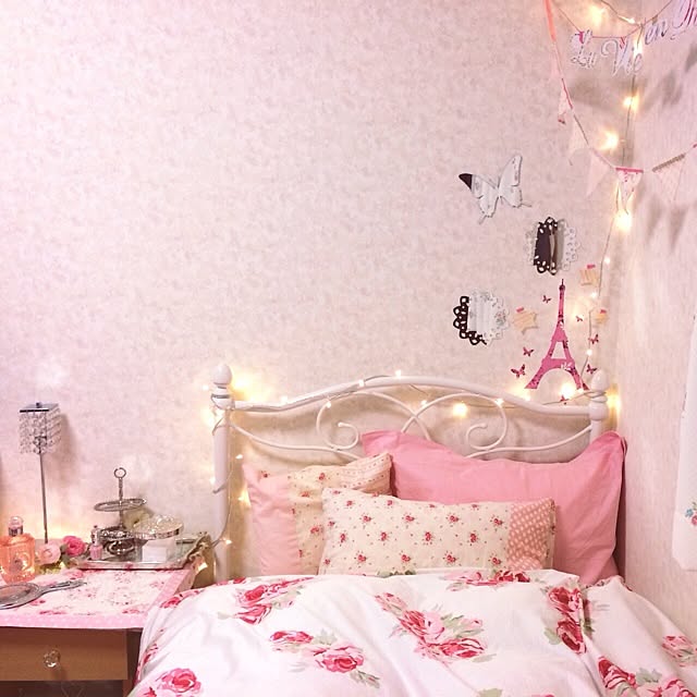 Bedroom,雑貨,ライト パリ風,ガーリー,手作り tomooooo.kの部屋