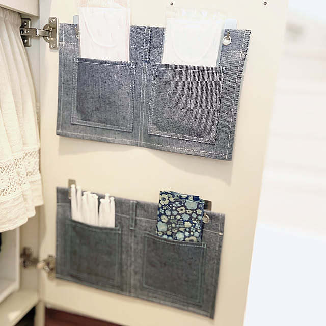 マスク,マスク収納,10分でできる,Daiso,100均,100均アイテム,ウィルス対策,洗面所,Bathroom,ダイソー,貼って剥がせるフック,賃貸 mizuの部屋