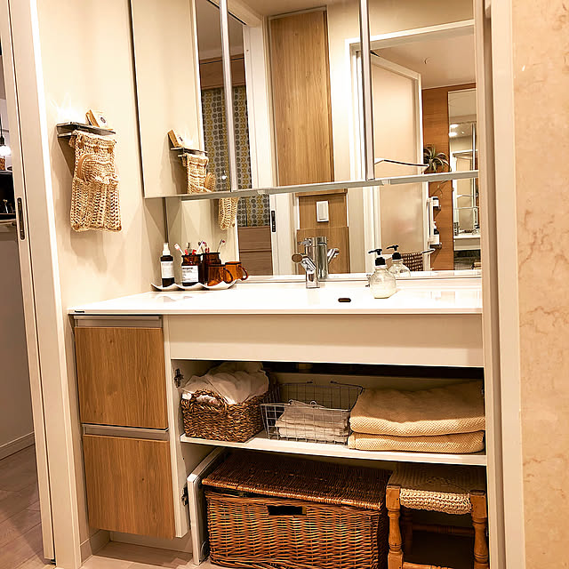 Bathroom,100均,洗面台,洗面所,IG→kikilala.003,収納,シンプル,こどもと暮らす。,ニトリ,Panasonic,雑貨,ナチュラル,マンション,編み物,MARKS＆WEB kiki__husの部屋