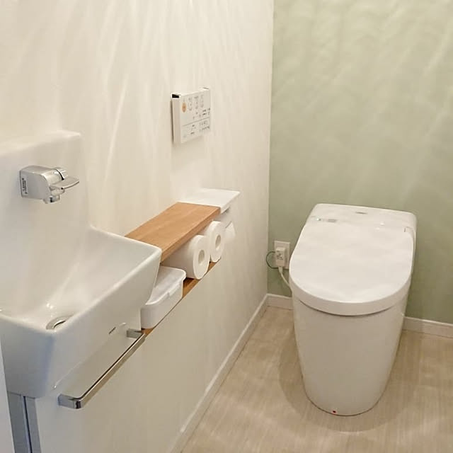 Bathroom,トイレ,収納,収納棚,無印良品,無印,壁に付けられる家具,壁につけられる棚,トイレ収納,トイレ収納DIY,トイレットペーパー収納 __home_m.の部屋