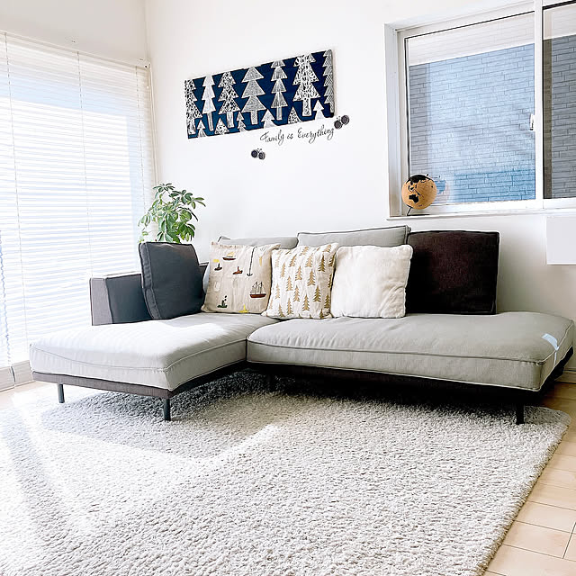 Lounge,マリメッコ　クーシコッサ,fine little day,グレー×ブラウン,モノトーン,ホワイトインテリア,北欧インテリア,グレーインテリア,ホワイト×グレー yu-yuukiの部屋