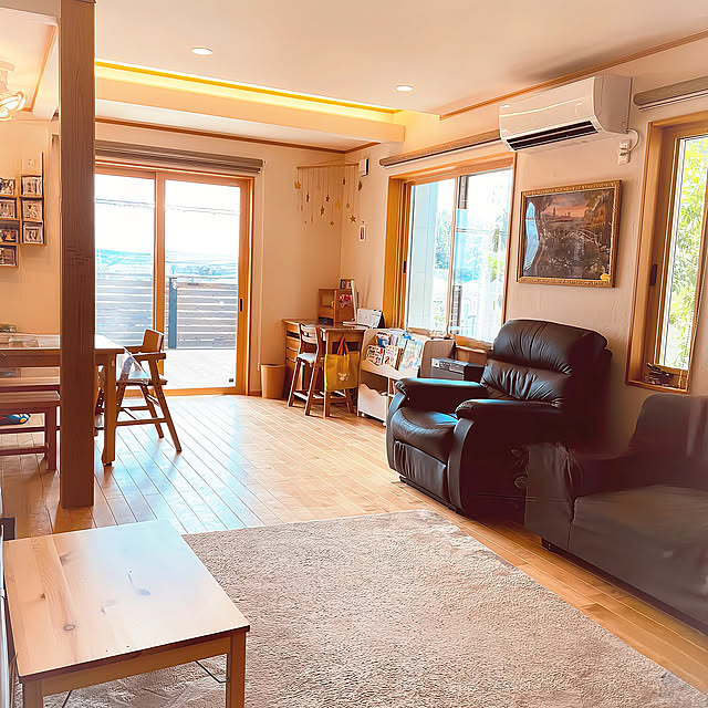 Lounge,木の家で暮らそう,木の家,無垢の床,珪藻土壁,木製家具,子供のいる暮らし,夏,愛犬と暮らす Teaの部屋