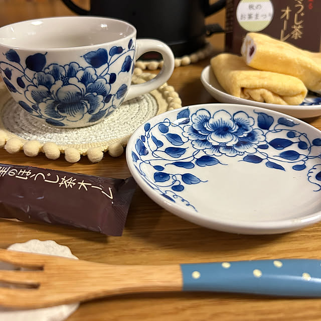 ベトナム食器,クレープ,スリコ購入品,スリーコインズ,おやつタイム,バッチャン焼き,マグカップ Fumiの部屋