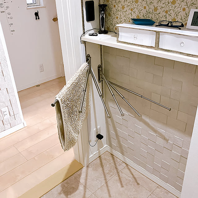 Bathroom,タオル掛け,バスタオル掛け,洗面所 棚,BROGRUND ブログルンド,IKEA,デッドスペース,モノトーン,ホワイトインテリア,北欧インテリア,グレーインテリア,ホワイト×グレー yu-yuukiの部屋