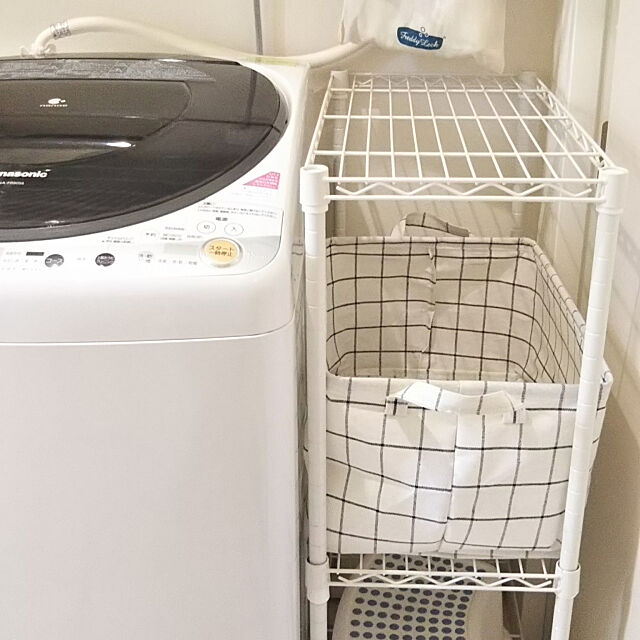 洗濯機まわりが便利に変わる 100均のお役立ちアイテム Roomclip Mag 暮らしとインテリアのwebマガジン