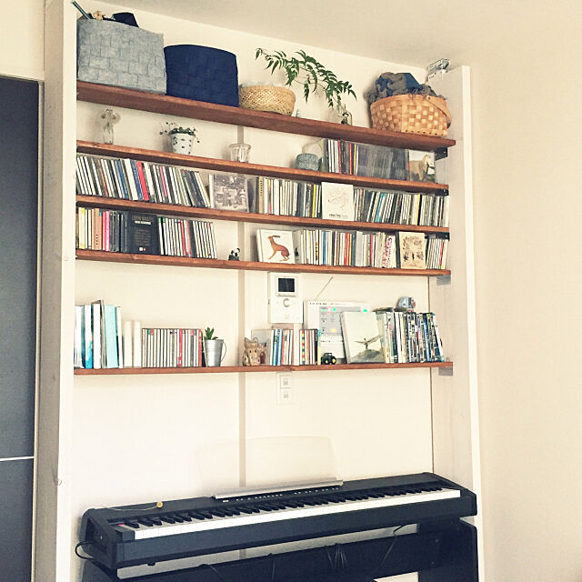My Shelf,電子ピアノ,DIY棚,DIY,CDラック,CD,CD収納,賃貸DIY,CD棚,インターホン girl.lilikoiの部屋