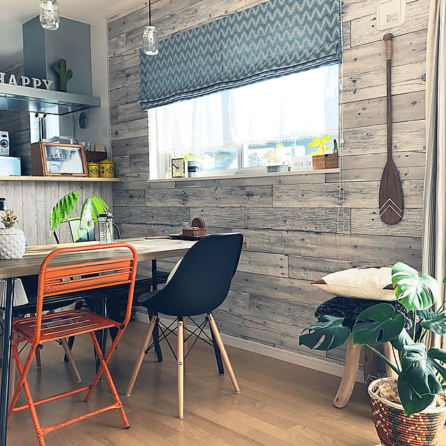 My Desk,ミックスインテリア,海外インテリアに憧れる,セリア,ビーチスタイル,観葉植物,BOHO,リフォーム,西海岸インテリア,アフリカンバスケット,素敵便,unico,DIY,100均,ニトリ,3coios,マライカ,リメイク pの部屋